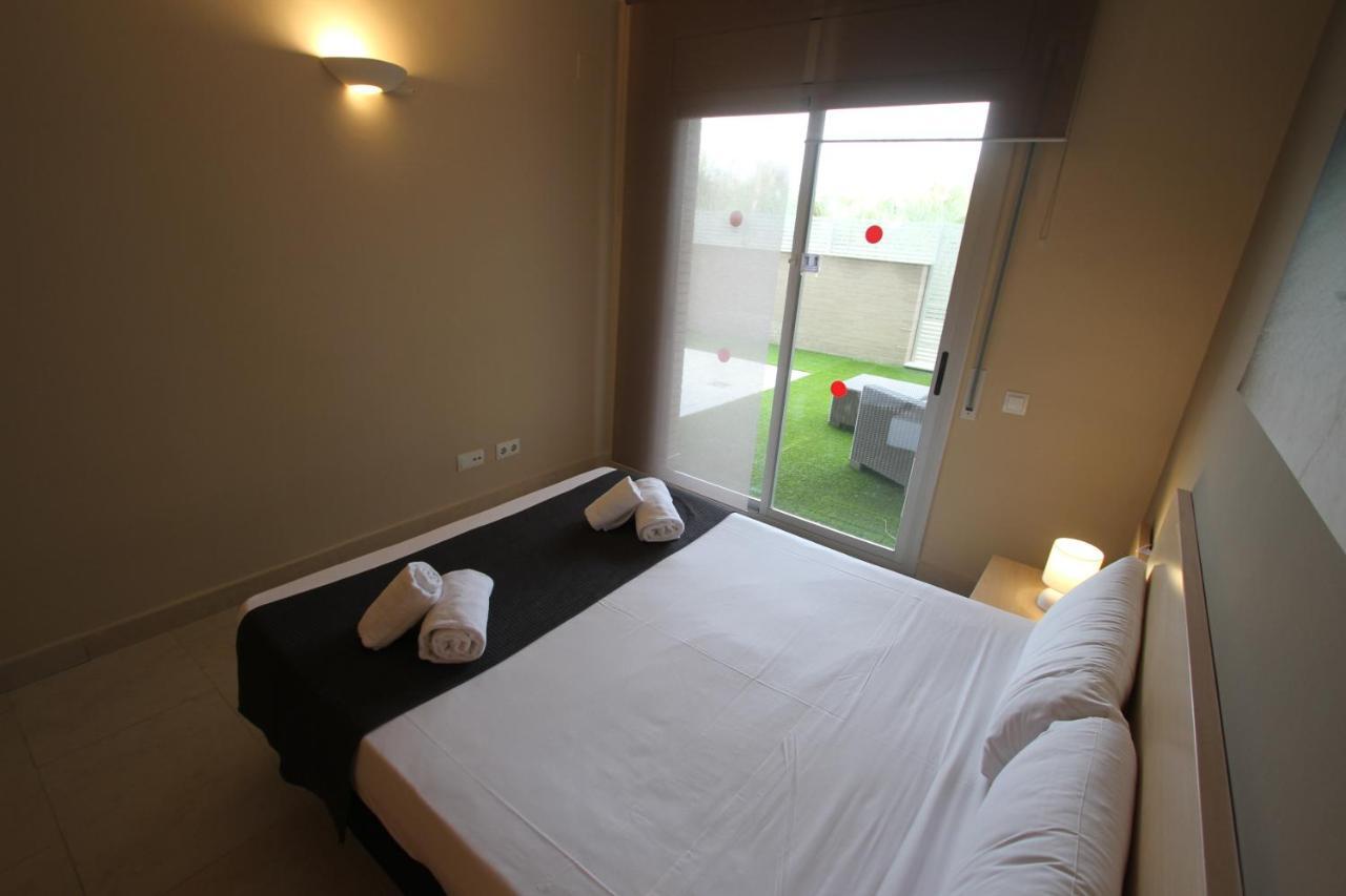 For A Stay Aqquaria Deluxe Salou Exterior photo